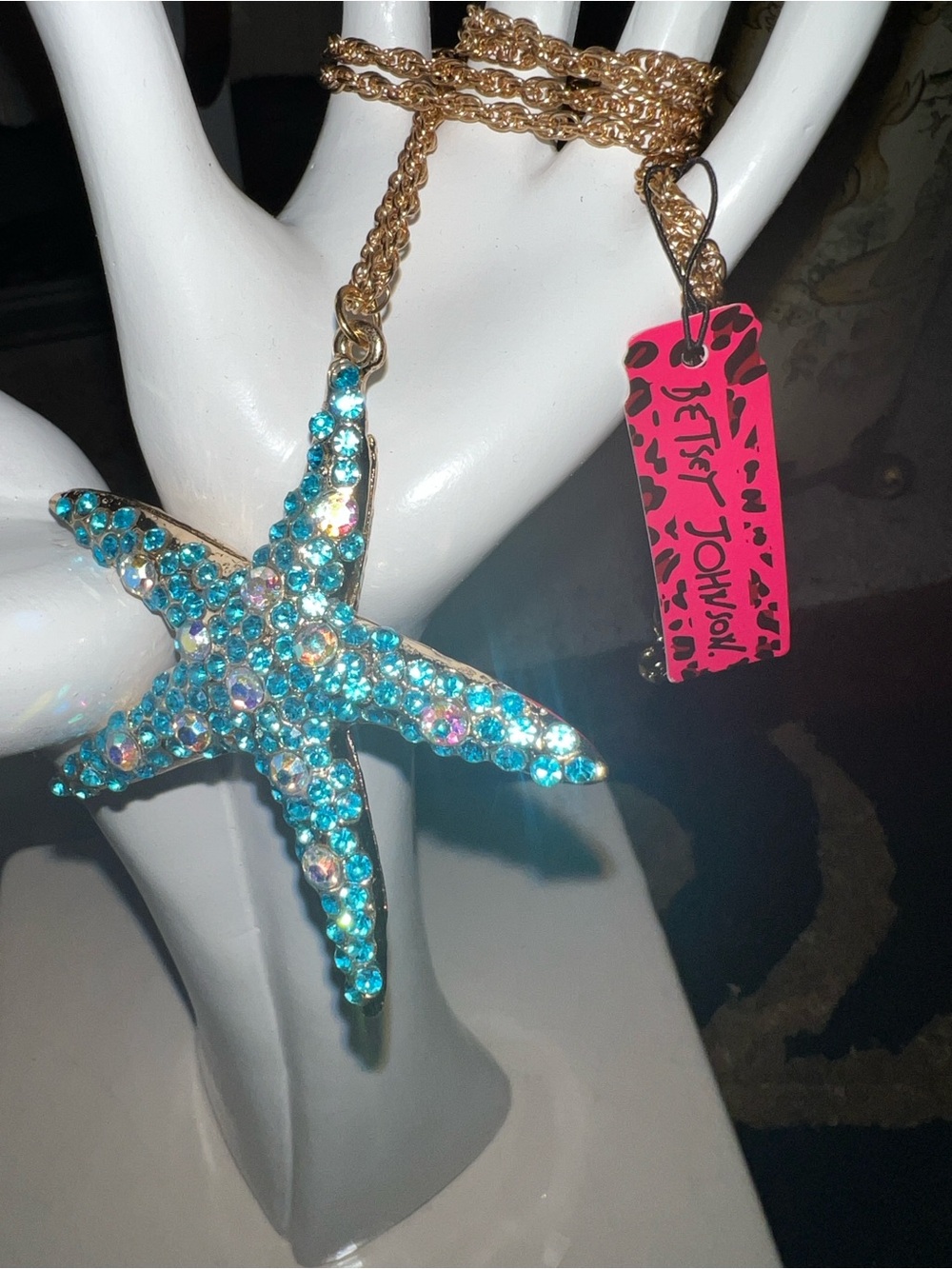 Betsey Johnson Large Dancing Turquoise Iridescent Starfish with Gold Tone Chain